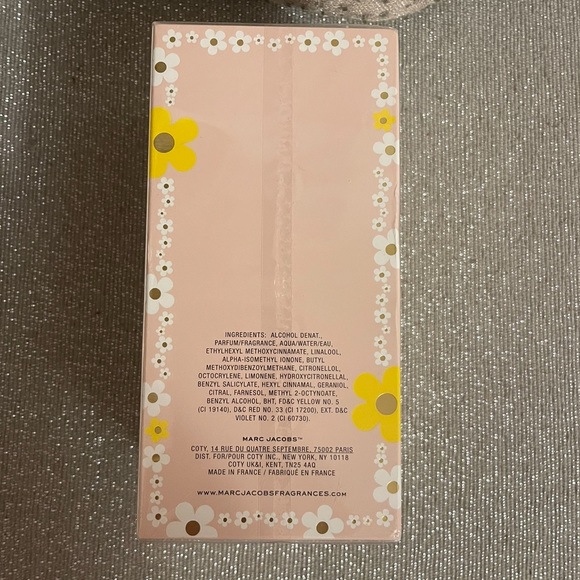 DAISY MARC JACOBS FRAGRANCES - Picture 5 of 7